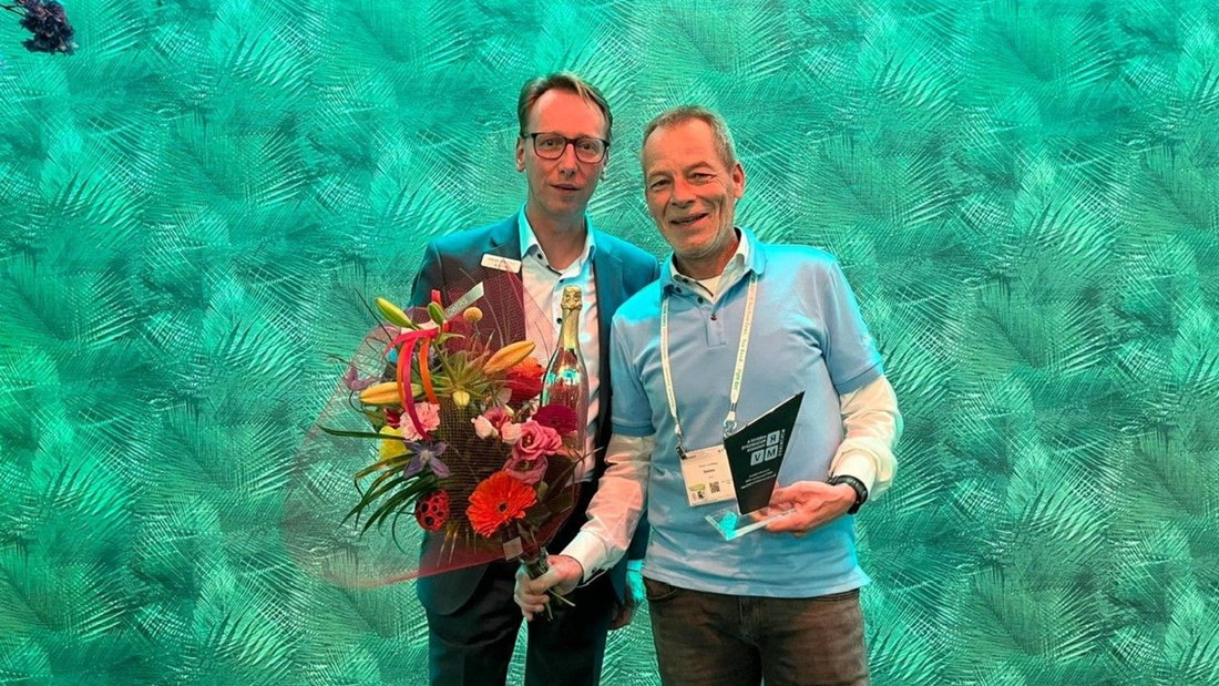 SKELEX 360 “Happy Milker” wins the RMV Innovation Award 2025